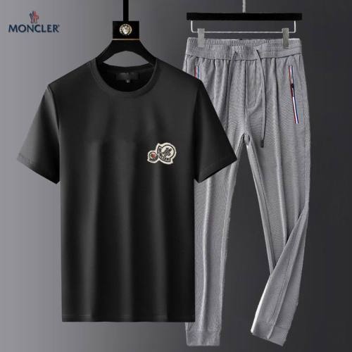 Moncler suit-321(M-XXXL)