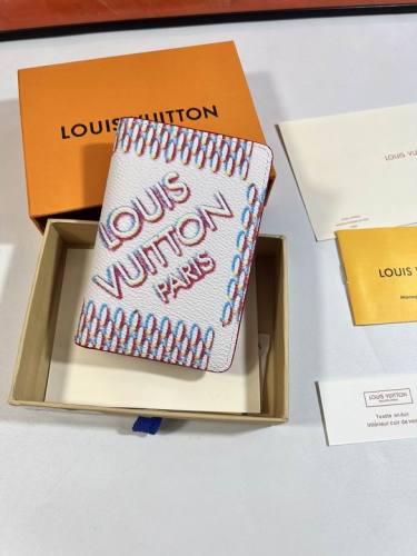 Super Perfect LV Wallet-562