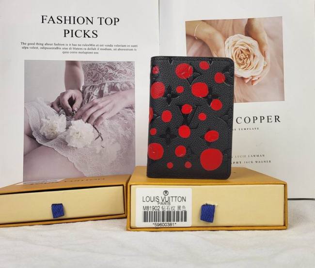 Super Perfect LV Wallet-604