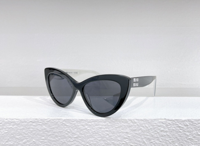 Miu Miu Sunglasses AAAA-433