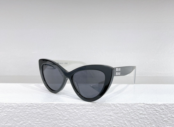 Miu Miu Sunglasses AAAA-433