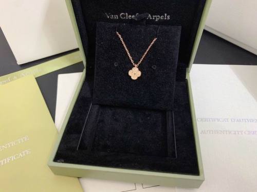Van Cleef & Arpels Necklace-069