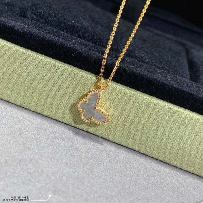 Van Cleef & Arpels Necklace-075