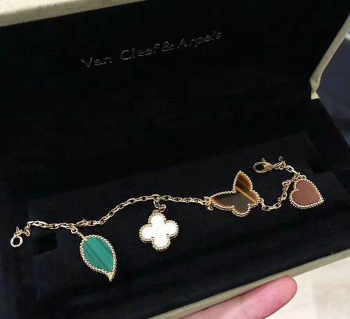 Van Cleef & Arpels bracelet-023