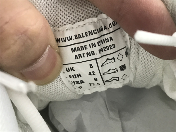 B 17FW Tripe-S High End Sneaker-407