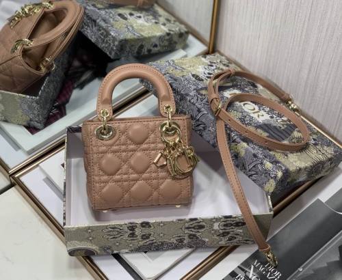 Dior Handbags AAA-203