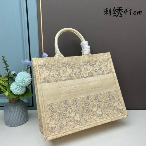 Dior Handbags AAA-285