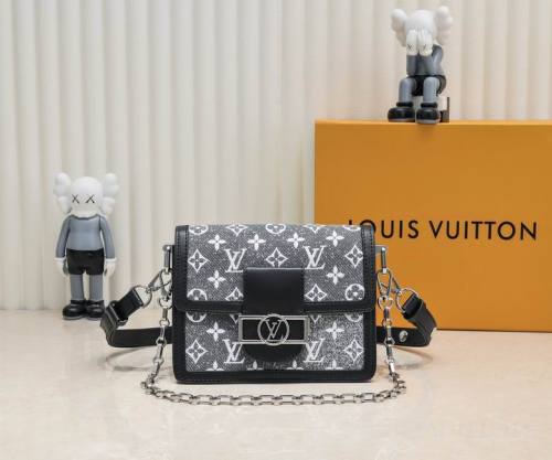 LV Hangbags AAA Women-1026