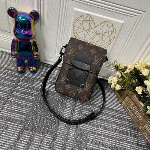 LV Hangbags AAA Women-912