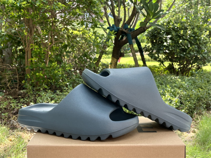 Authentic Yeezy Slide Slate Marine”