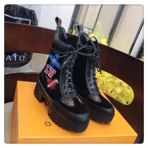 LV Women Shoes 1：1 Quality-948