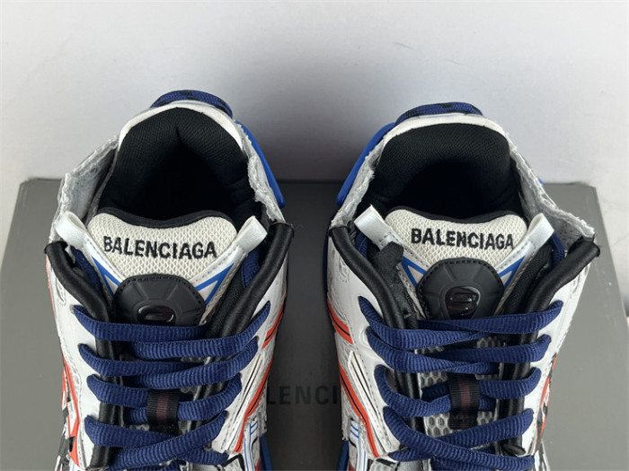B 17FW Tripe-S High End Sneaker-441