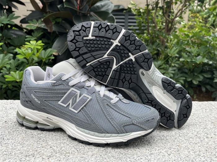 NB Men Shoes-024