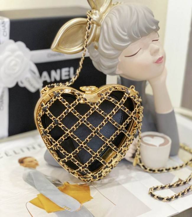 CHNL High End Quality Bag-421