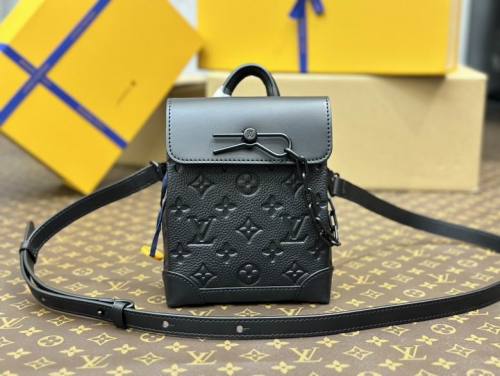 LV Backpack 1：1 Quality-002