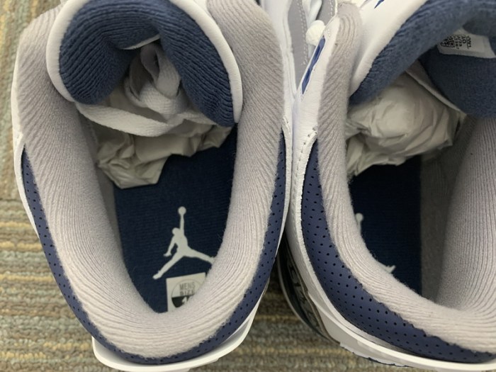 Authentic Air Jordan 3 Retro “Midnight Navy”