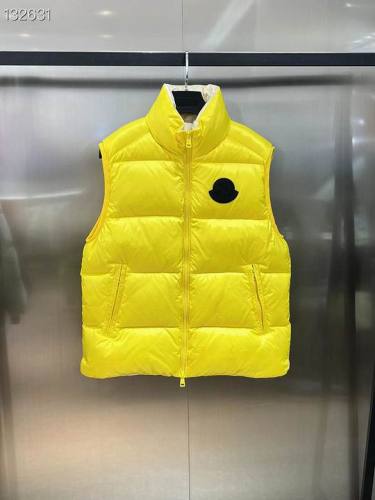 Moncler Down Vest men-154