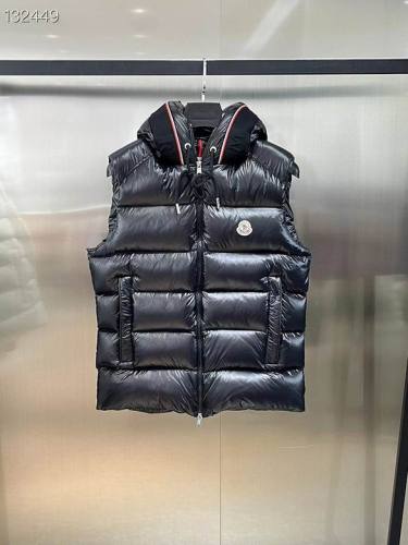 Moncler Down Vest men-153