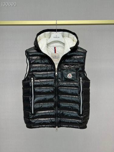 Moncler Down Vest men-144