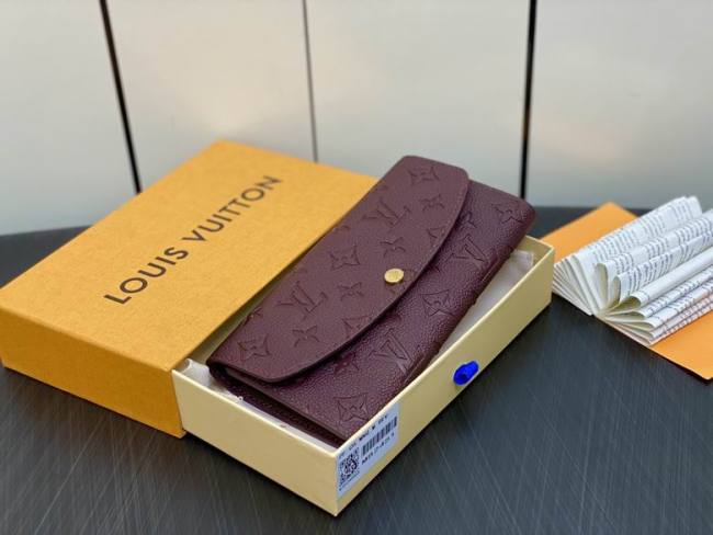 Super Perfect LV Wallet-732
