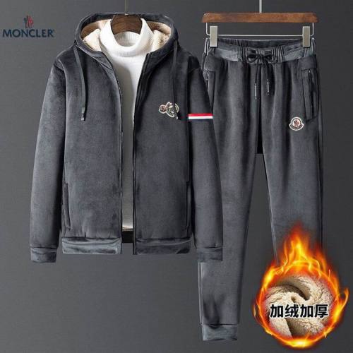 Moncler suit-369(M-XXXL)