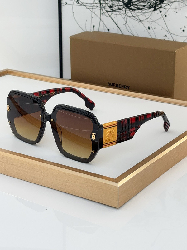 Burberry Sunglasses AAAA-2339