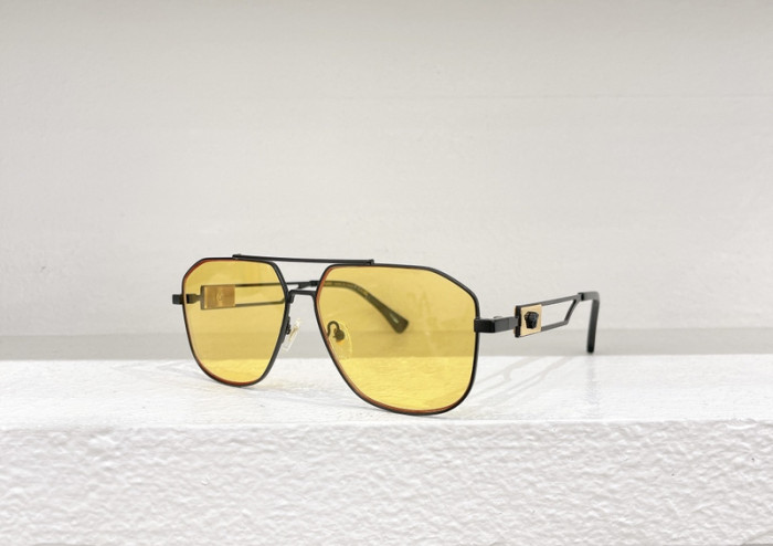 Versace Sunglasses AAAA-2240