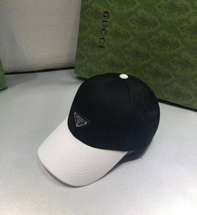 Prada Hats AAA-381