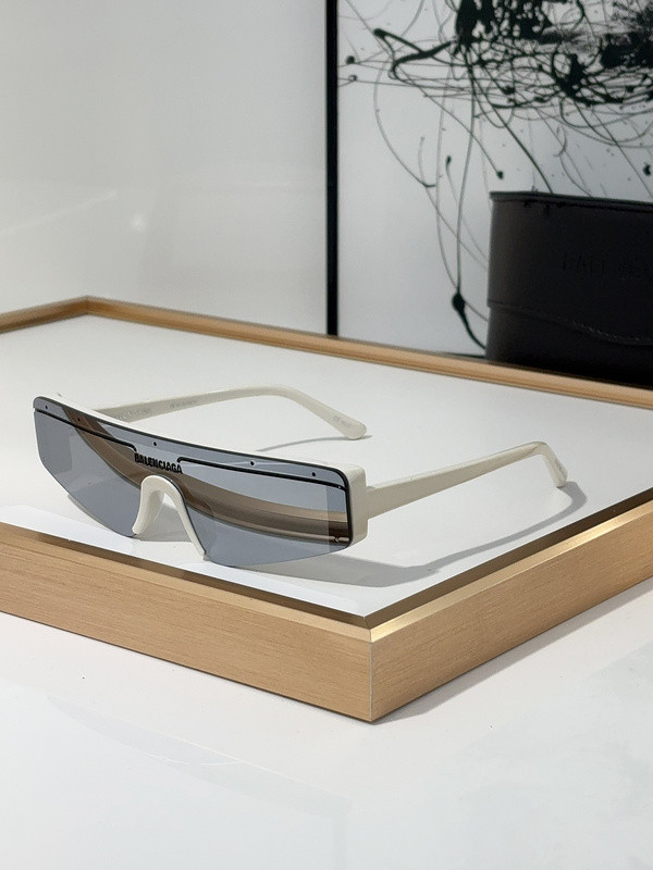B Sunglasses AAAA-792