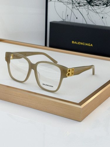 B Sunglasses AAAA-817