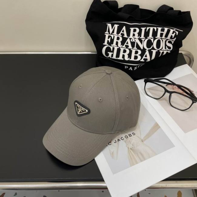 Prada Hats AAA-682