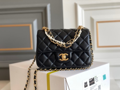 CHNL High End Quality Bag-576