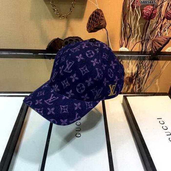LV Hats AAA-124