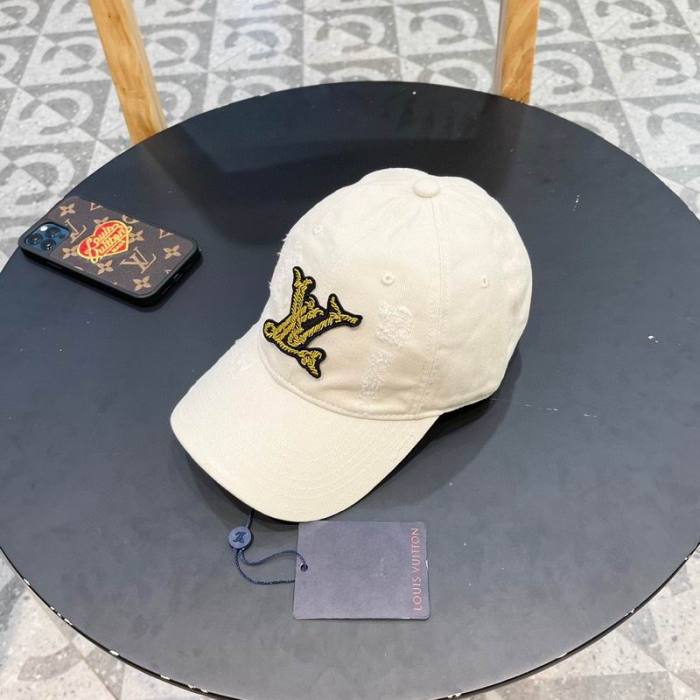 LV Hats AAA-946