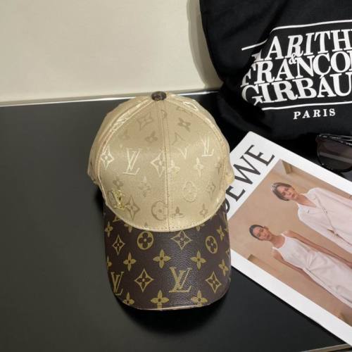 LV Hats AAA-538