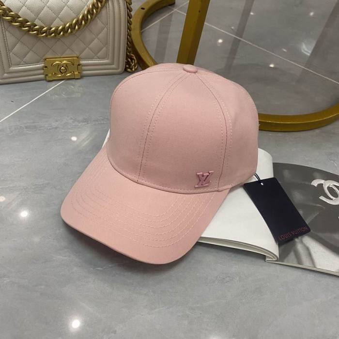 LV Hats AAA-644