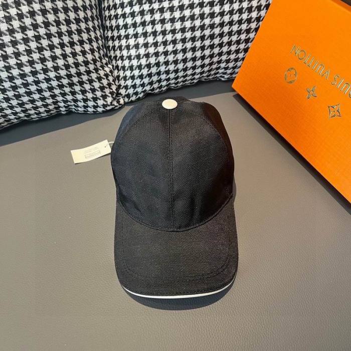 LV Hats AAA-671