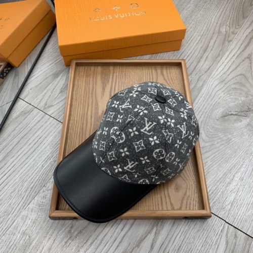 LV Hats AAA-333