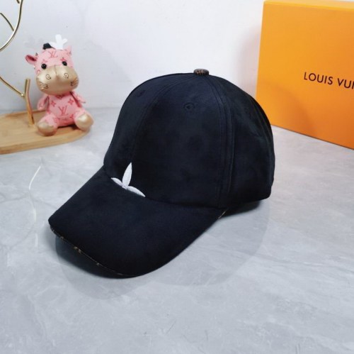 LV Hats AAA-445