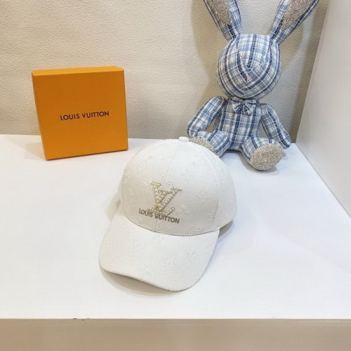 LV Hats AAA-156