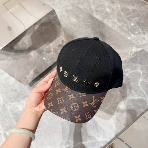 LV Hats AAA-833