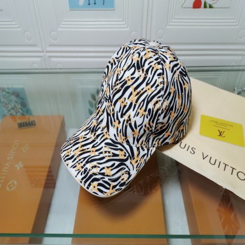 LV Hats AAA-161