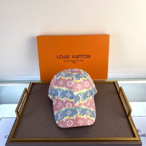 LV Hats AAA-030