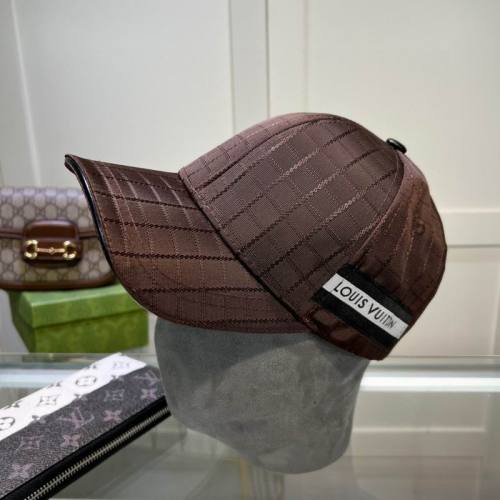 LV Hats AAA-636