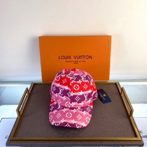 LV Hats AAA-031