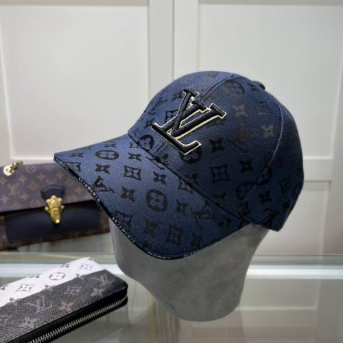 LV Hats AAA-641