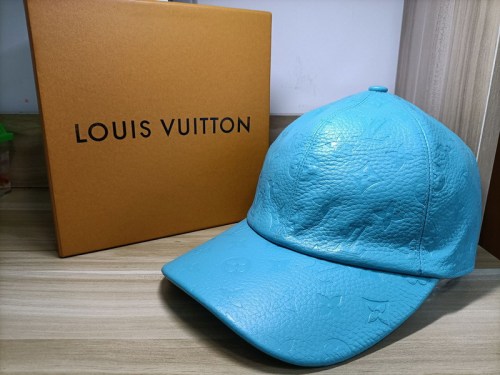 LV Hats AAA-988