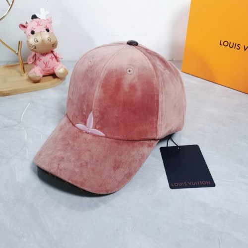 LV Hats AAA-444