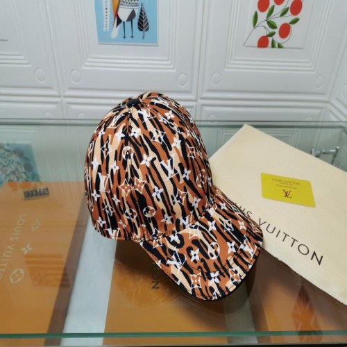 LV Hats AAA-162