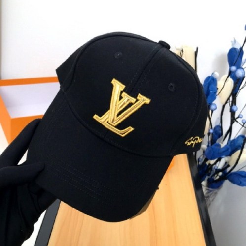 LV Hats AAA-093